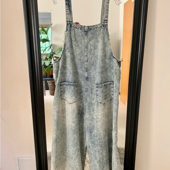 EASEL High Hopes Oversized Baggy Overalls - Picture 4 of 11
